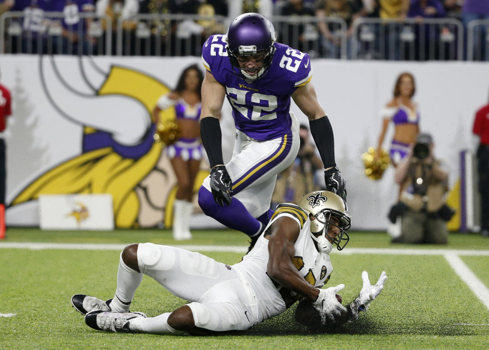Saints Vikings Football